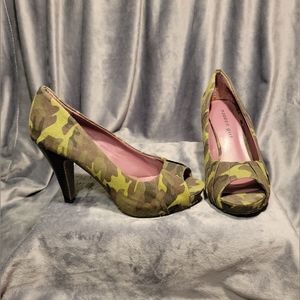 Madden Girl Camo Heels
